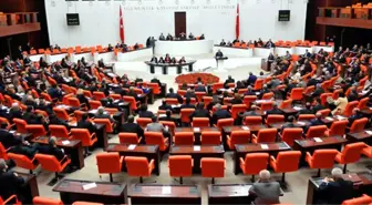 Askerliği 6 aya düşüren madde TBMM'de kabul edildi