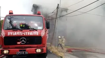 Samatya Sahili'nde bulunan evdeki yangın korkuttu