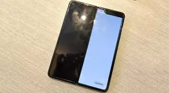 Samsung Display'in Başkan Yardımcısı: Galaxy Fold Satışa Hazır