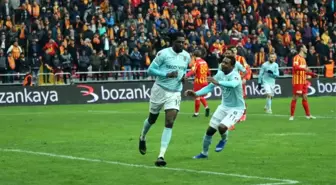 Başakşehir, Adebayor'a teşekkür etti