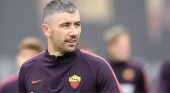 Kolarov, Fenerbahçe ile görüşmek için İstanbul'a geldi