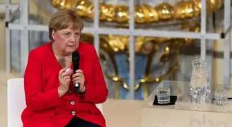 Merkel: Irak'ta bağımsız Kürt devleti kurulmasına karşıyım