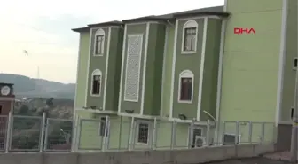 KOCAELİ Camide üzerine ayakkabı dolabı devrilen çocuk öldü