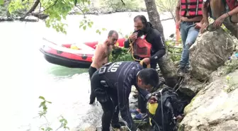 Munzur Çayı'na düşen genci arama çalışmalarına JÖAK da katıldı