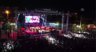 Senforock Orkestrası Eskişehirlileri coşturdu