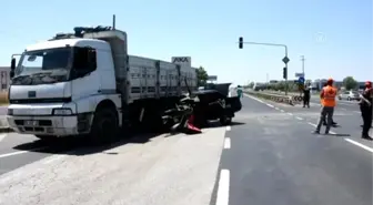 Trafik kazası: 1 ölü, 3 yaralı