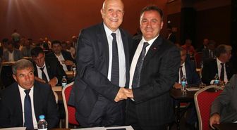 Başkan Pekmezci DOKAP Encümen Üyeliğine seçildi