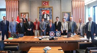 Çin Heyeti Belediye Başkanı Işık'ı ziyaret etti