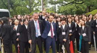 Japon diplomatlardan Bozkurt işareti