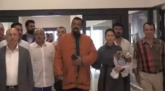 ABD'li aktör Steven Seagal, Türkiye'ye geldi