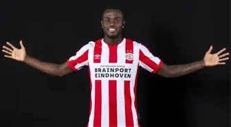 Bruma resmen PSV'de