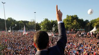 Economist: Türkiye'de demokrasi hasta olsa da henüz ölmledi