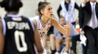 Çukurova Basketbol'dan Sevgi Uzun'a teşekkür