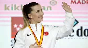 Serap Özçelik'ten gümüş, Merve Çoban'dan bronz madalya