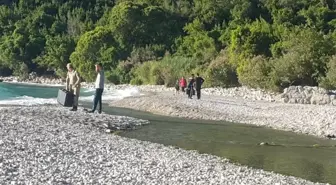 Drone ile yeri tespit edilen çocuk, ailesine teslim edildi