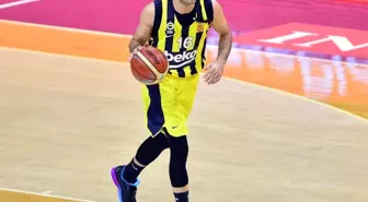 Fenerbahçe, Kostas Sloukas ile 3 yıllık sözleşme uzattı