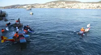 Denizcilik ve Kabotaj Bayramı Kuşadası'nda renkli görüntülere sahne oldu