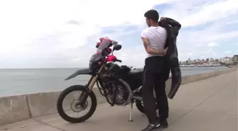 Genç motosikletli '5 kıta 5 tablo' projesi için dünyayı geziyor - İSTANBUL