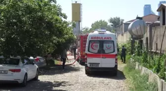 Kartal'da talaştan izolasyon malzemesi üretilen fabrikada yangın