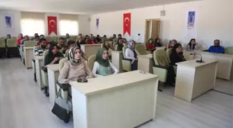 Tuşba Belediyesi personeline 'kanser' eğitimi