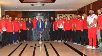 ASKİ Spor Kulübü Yağlı Güreşçileri Kırkpınar Yolcusu