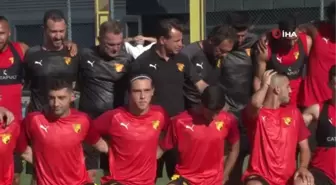 Göztepe sahaya indi