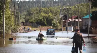 Sel felaketinde ölü sayısı 14'e yükseldi