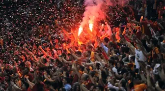 Galatasaray'da kombineler genel satışa çıktı