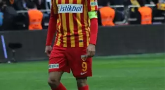 Umut Bulut yeniden Kayserispor'da