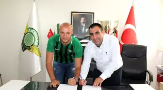 Akhisarspor'da 2 imza birden