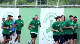 Giresunspor'dan 6 imza