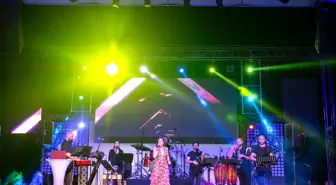 Hande Yener ile muhteşem final