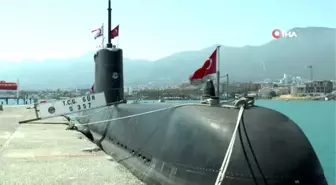 TCG GÜR denizaltısı KKTC'de ziyarete açıldı