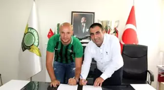 Akhisarspor'da kale sağlamda