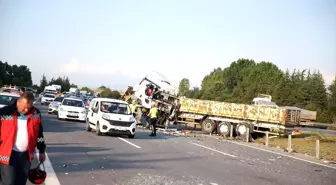 GÜNCELLEME 2 - Otoyolda zincirleme trafik kazası: 1 ölü, 5 yaralı