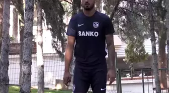 Günay Güvenç kendine güveniyor