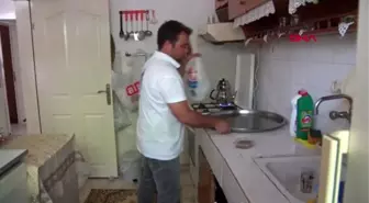 Mersin 4 gün evinde mahsur kalan dedeye yardım eli