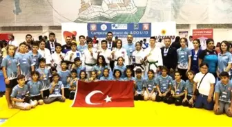 Türkiye, Minikler Balkan Judo Şampiyonası'nda şampiyon oldu