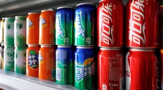 Şekerli içecekler kanseri tetikliyor mu?