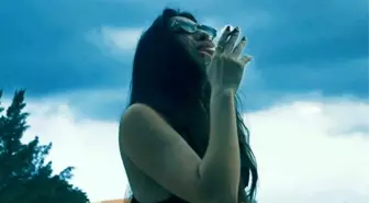 Ünlü Instagram Fenomeni, Uyuşturucuya Özendirmekten Gözaltına Alındı