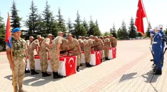 Kısa dönem jandarma erlerin yemin töreni heyecanı