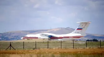 S-400'lerin birinci grubunu Ankara'ya getiren uçak İHA tarafından görüntülendi