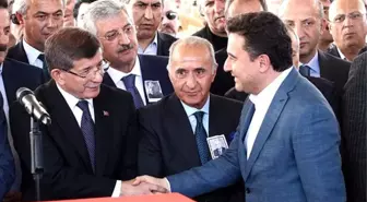 Ali Babacan ve Ahmet Davutoğlu ilk kez yan yana görüntülendi