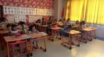 Çince Yaz Okulu öğrencileri sertifikalarını aldı