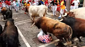 Video | San Fermin Festivali'nin 7. günündeki boğa koşusunda 5 kişi yaralandı