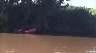 Dicle Nehri'nde kaybolan gencin cansız bedenine ulaşıldı