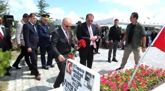 15 Temmuz şehidi Eskişehir'de mezarı başında anıldı