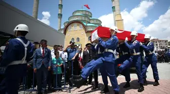 Şehit Jandarma Teğmen Keskin son yolculuğuna uğurlandı