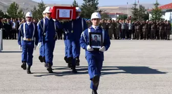 Şehit Uzman Onbaşı törenle memleketine uğurlandı