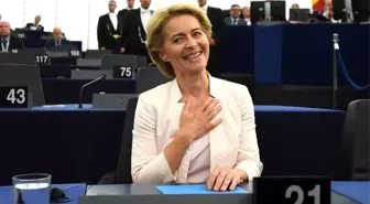 AB Komisyonu Başkanlığı'na seçilen Ursula von der Leyen'in ilk mesajı 'Birleşmiş ve güçlü bir AB'...